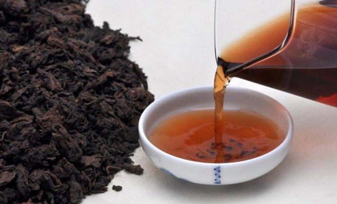 黄茶是发酵茶吗(黄茶与黑茶的制作原理差不多，为什么“样貌”相差这么多？)