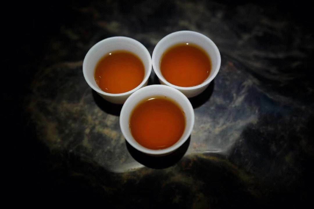 小场安化黑茶(打造产业扶贫的绿色名片 ——商南县茶产业助推脱贫攻坚调查)