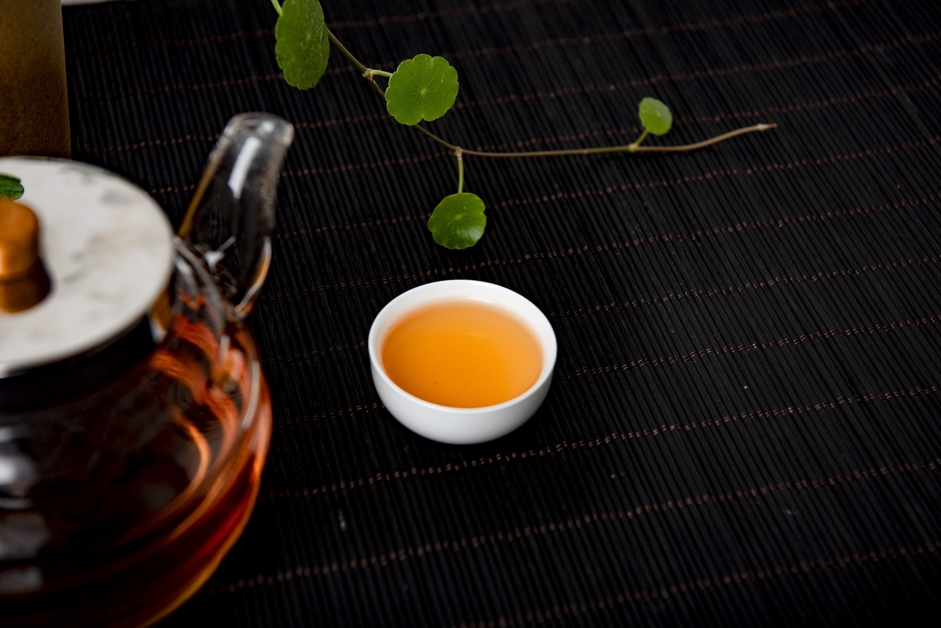 闽景金骏眉(茶王来了 第十一届中国海丝名师茶王争霸赛决出5组13大茶王（附名单）)