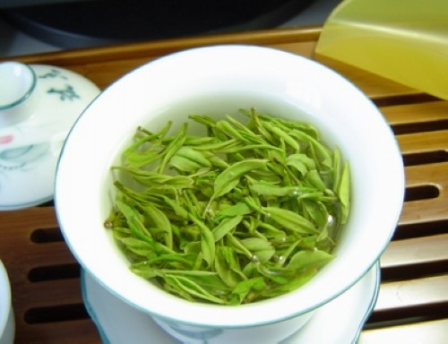 紫砂壶泡绿茶(紫砂壶能泡绿茶吗？)